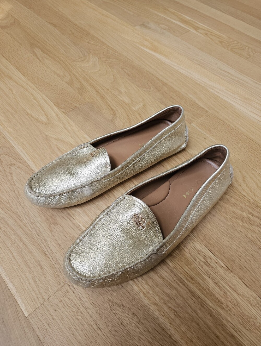 Coach Pebbled Leather Amber Gold Metallic Loafer - Picture 3 of 13